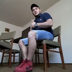 Meet your Posher, Jose lino